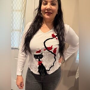 Vintage Cat and bird Christmas top w/pearl accent and festive detail sz.xl